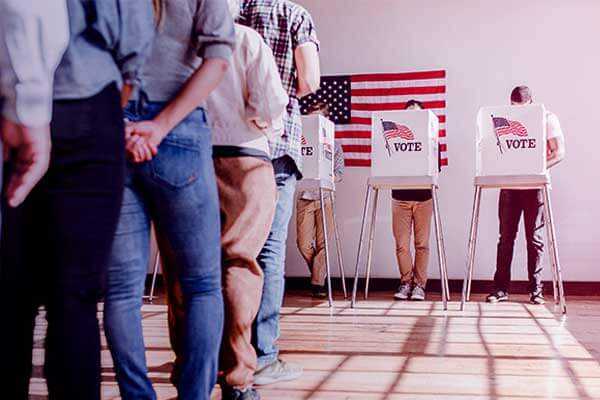 政治団体が大統領候補に対する有権者の意識を知るためにキャンペーン効果を測定